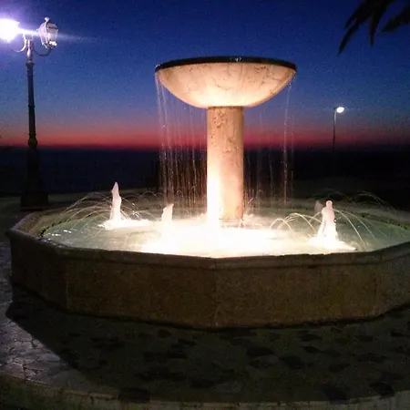 Holiday home Casa Canape Gioiosa Marea